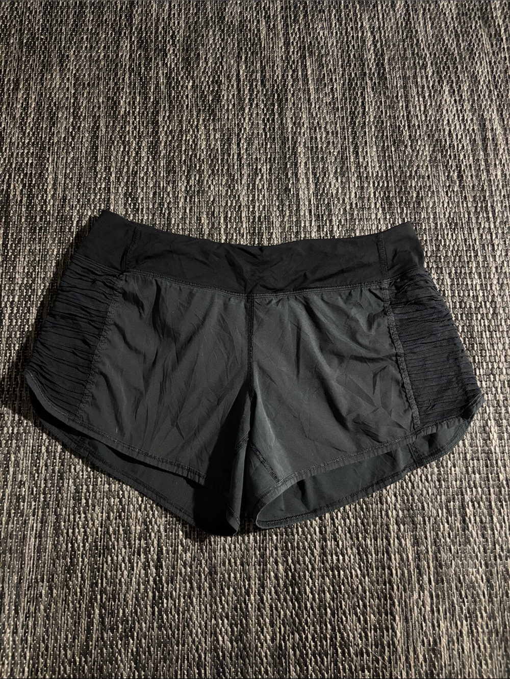 Lululemon Track That Short Ruched Ruffle Side Zip Pocket Runner Athletic